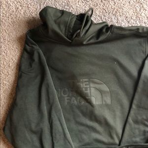 NWOT GREEN NORTH FACE HOODED SWEATSHIRT